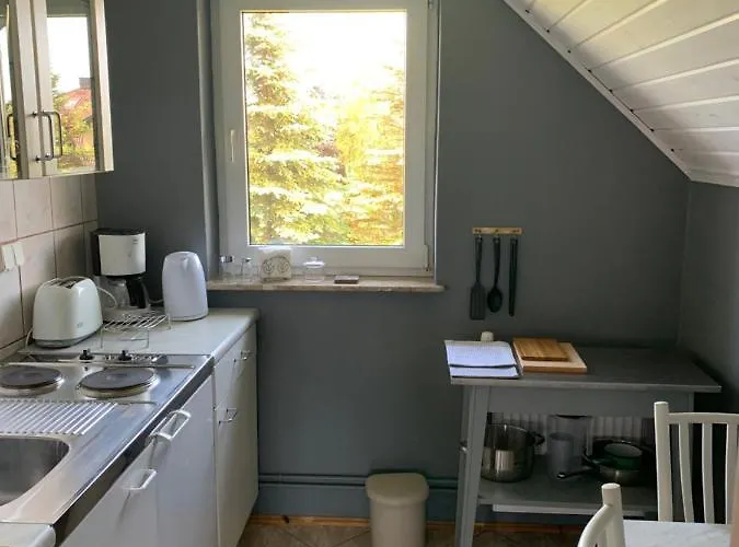 Jarzebinowa 17 * Rowy (Pomerania)